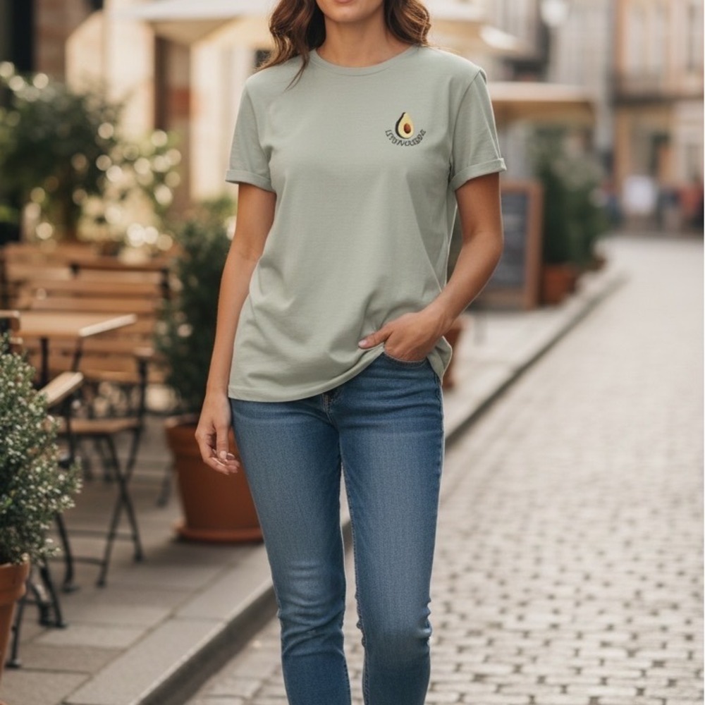Free Valley Womens Light Green Avocado Lets Avocuddle Graphic T Shirt Top Size M